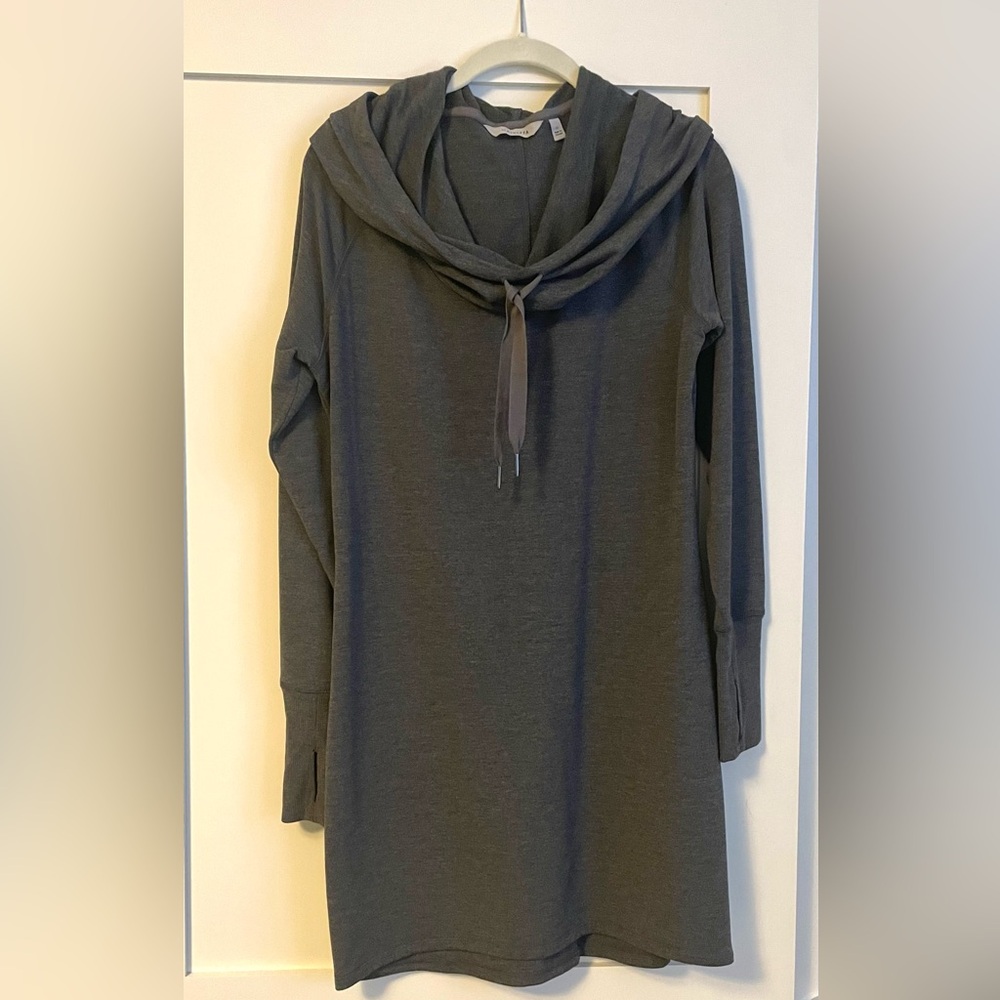 Hooded / cowl dress